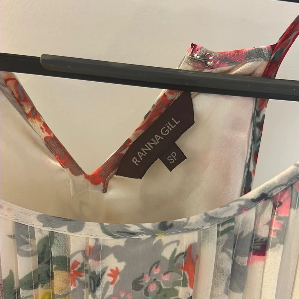 Floral Lace Women’s Dress - Picture 5 of 5